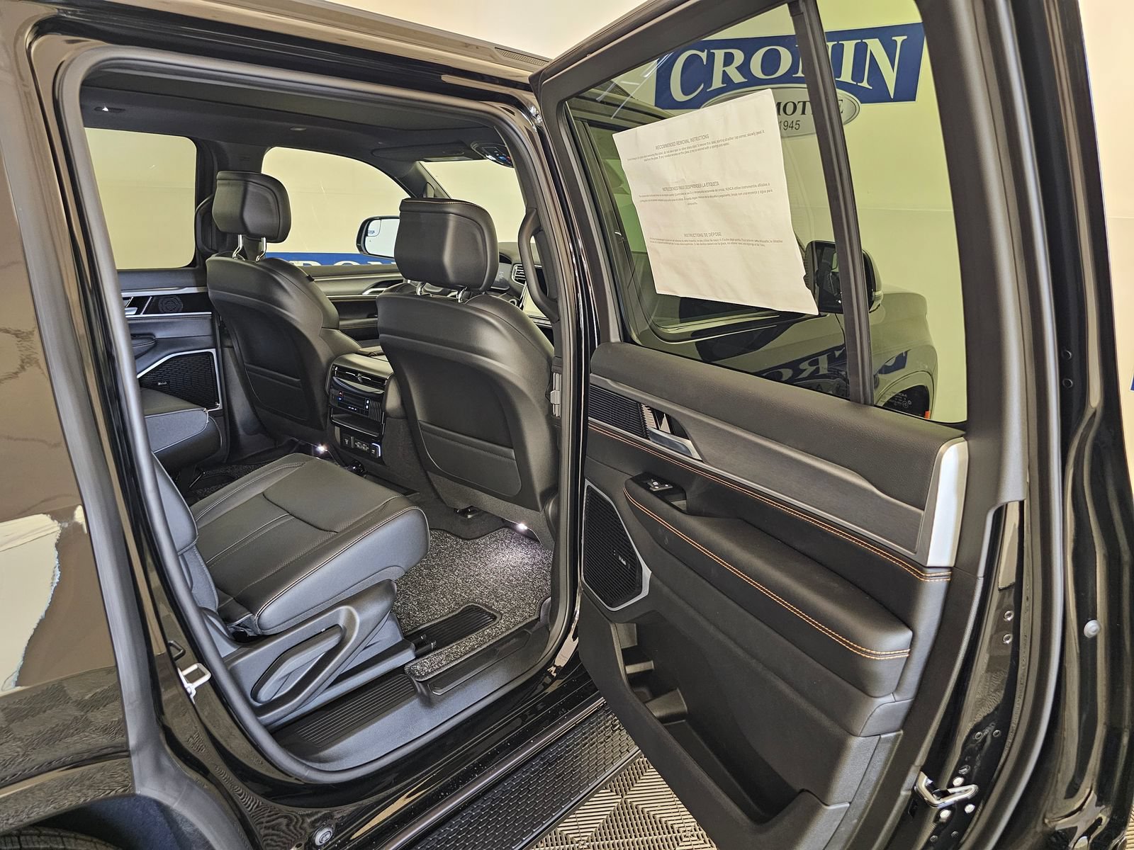 New 2026 Jeep Grand Wagoneer 4WD image 27