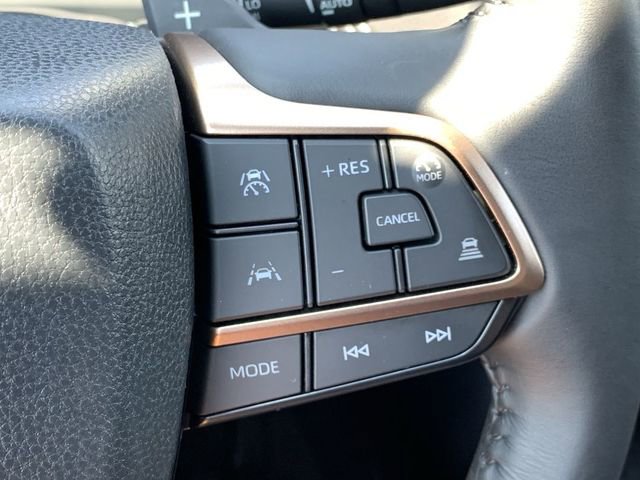 Used 2024 Toyota Grand Highlander AWD Hybrid image 29