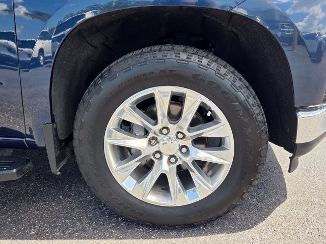 Used 2022 Chevrolet Silverado 1500 LTZ AWD/4WD image 10