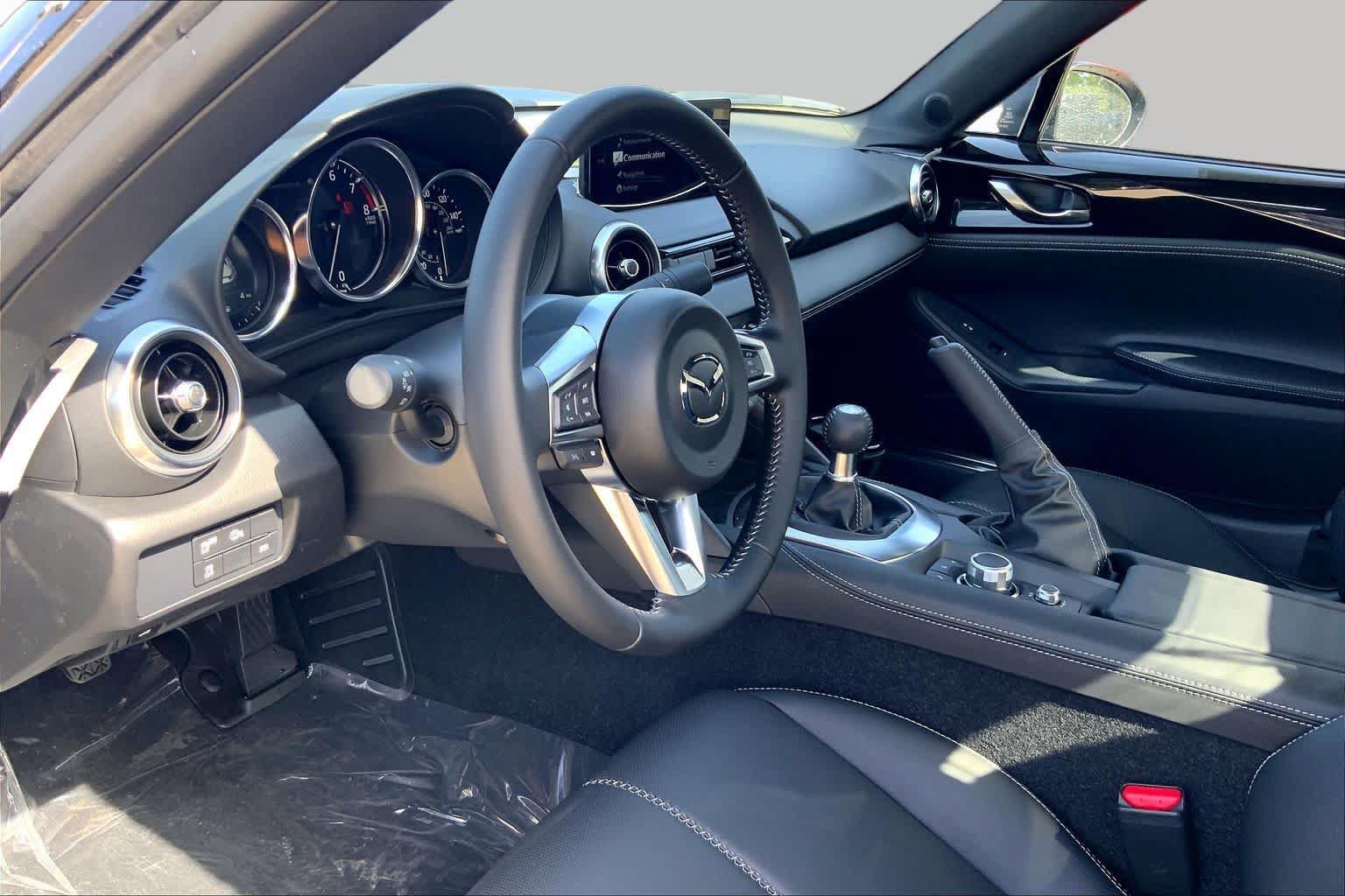 New 2026 MAZDA MX-5 Miata RF Grand Touring RWD image 8