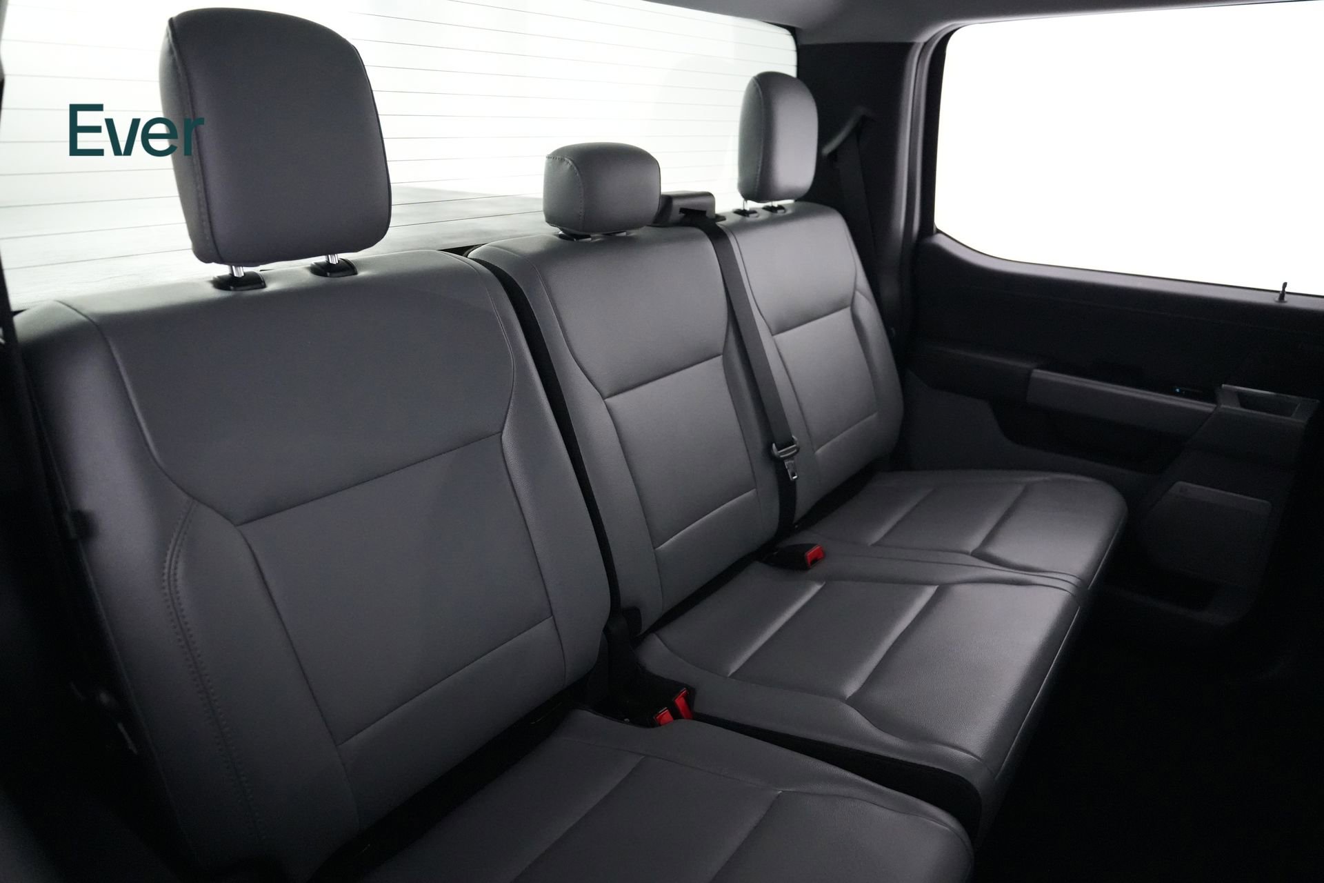 Used 2025 Ford F150 Lightning Flash image 5