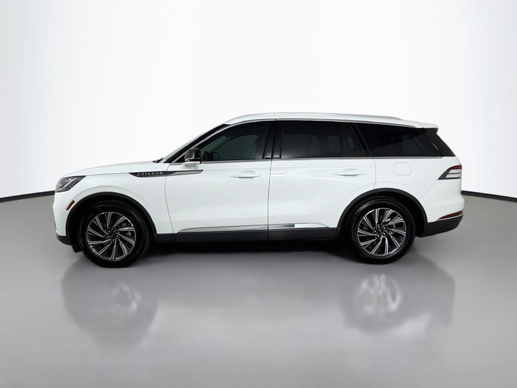 New 2027 Lincoln Aviator 2WD image 8