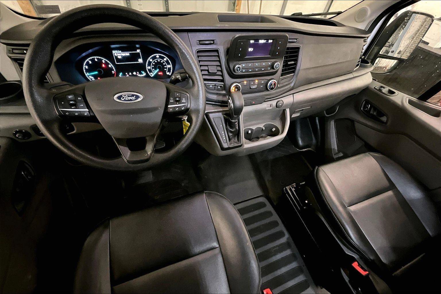 Certified 2024 Ford Transit 250 148 High Roof Extended image 5