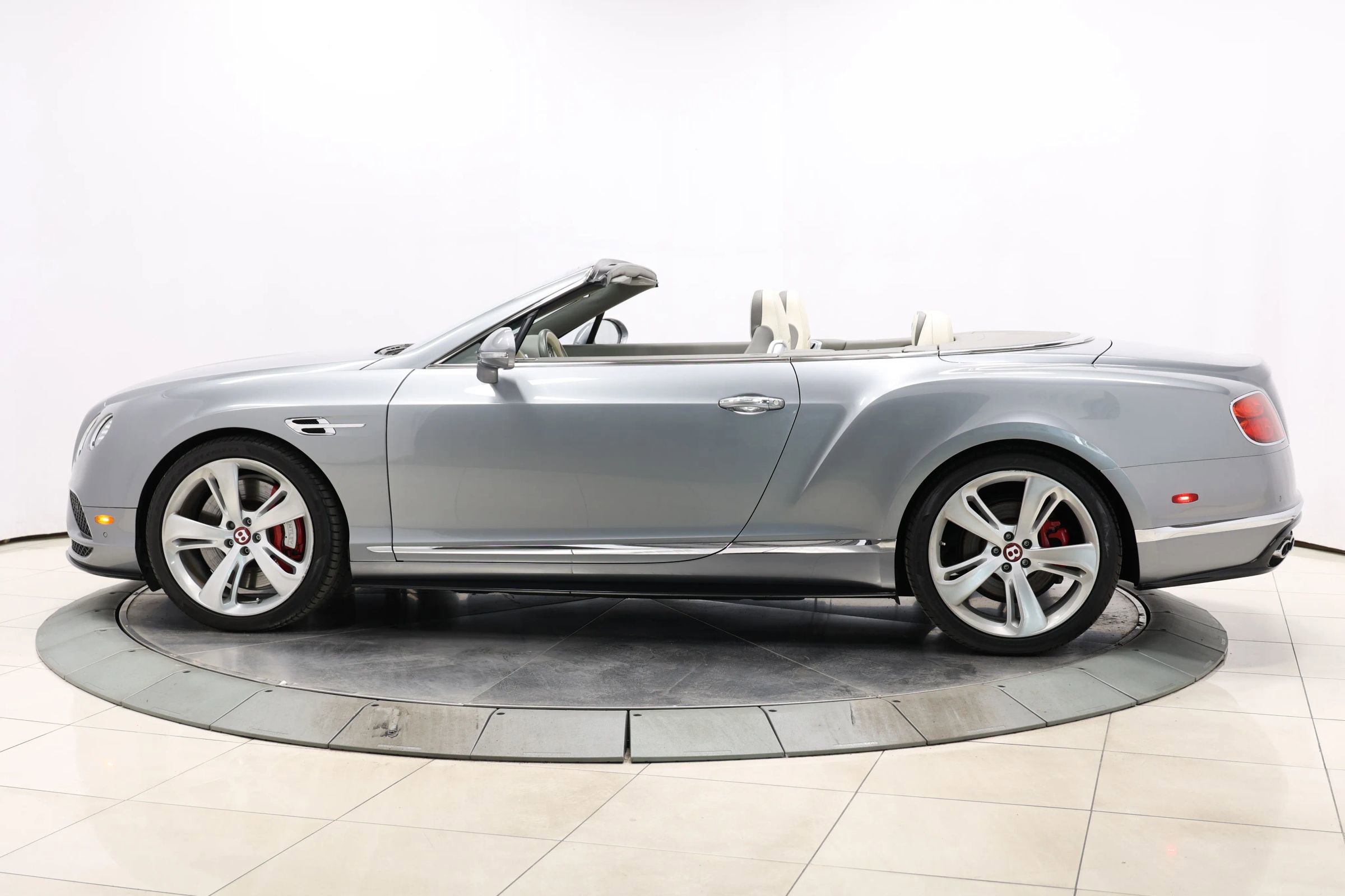 Used 2017 Bentley Continental GT V8 S AWD/4WD image 9