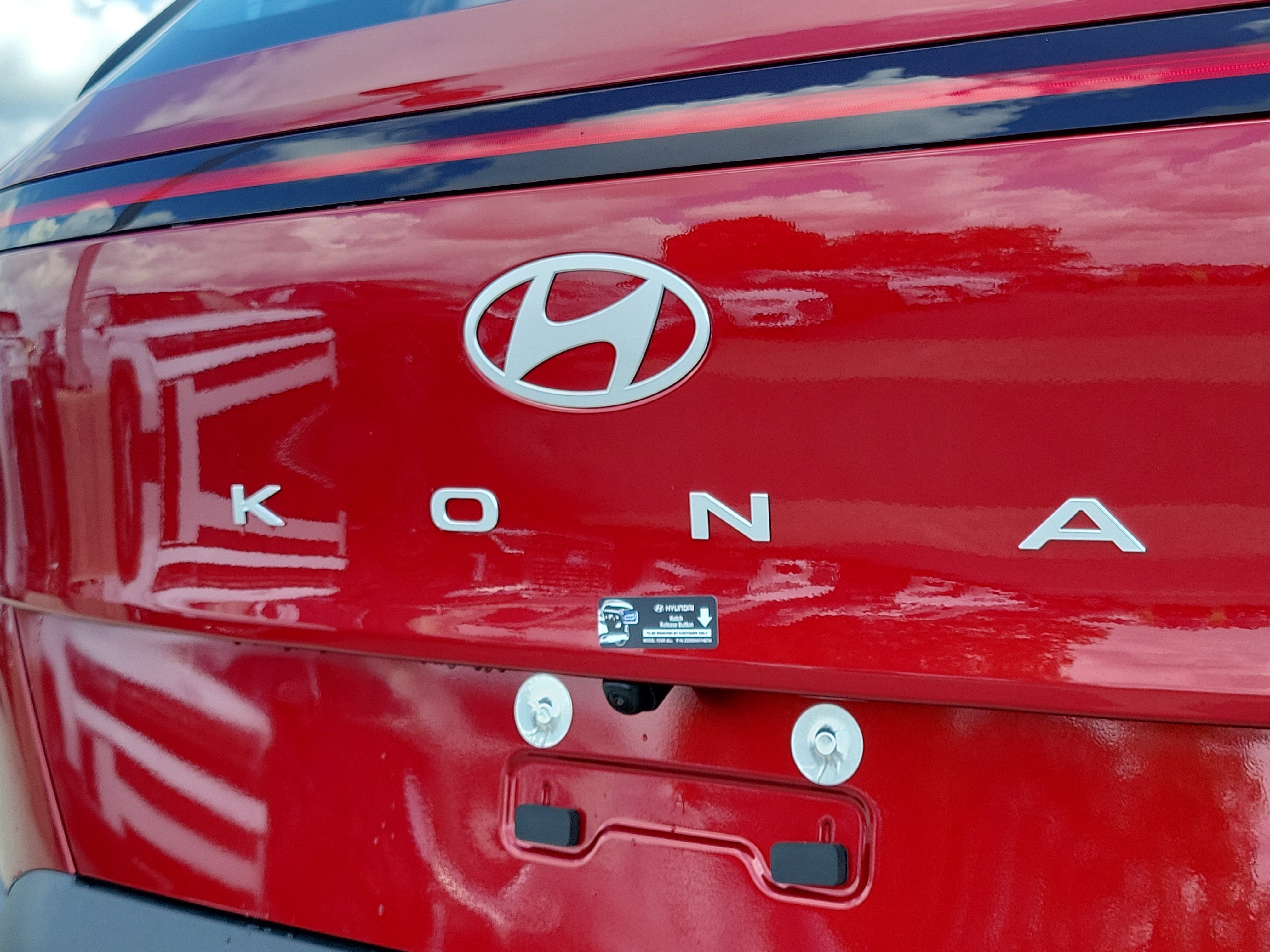 New 2026 Hyundai Kona SE image 6