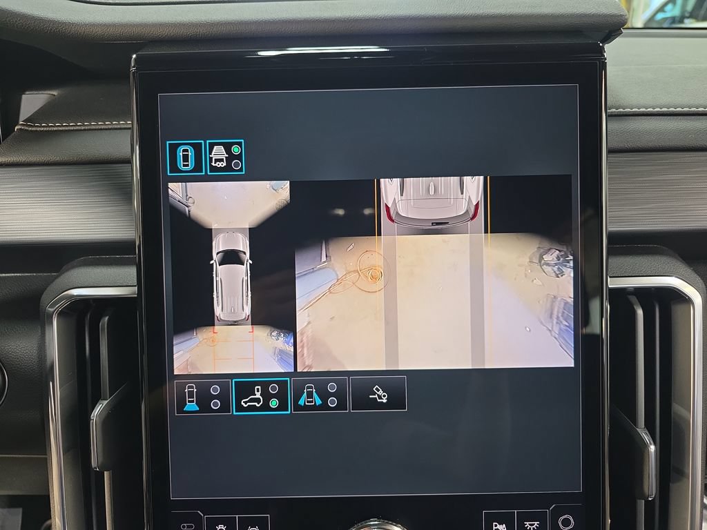 New 2026 GMC Acadia Elevation w/ Elevation Premium Package AWD/4WD image 26
