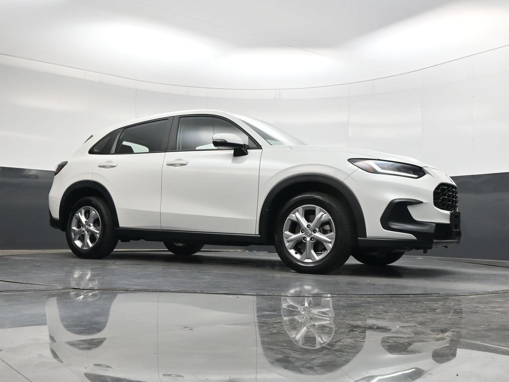 Used 2023 Honda HR-V LX image 29
