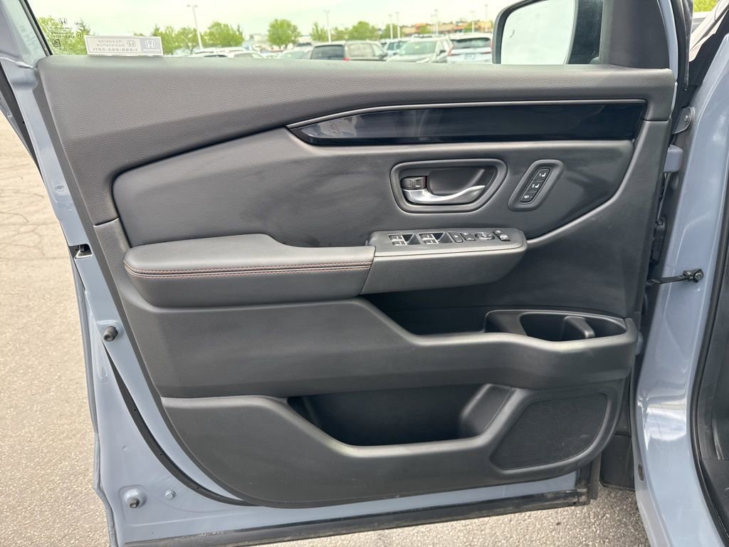 Used 2024 Honda Pilot TrailSport image 32