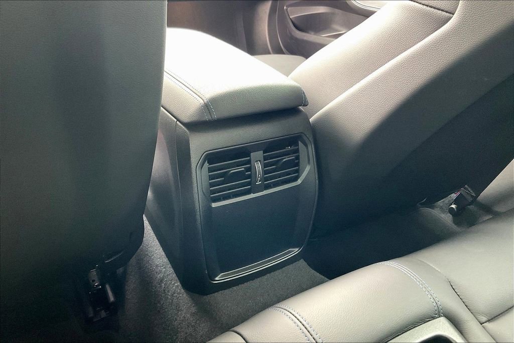 Used 2024 BMW M2 image 10