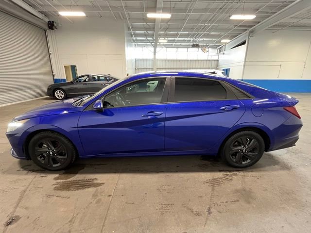 Used 2021 Hyundai Elantra SEL w/ Convenience Package FWD image 6