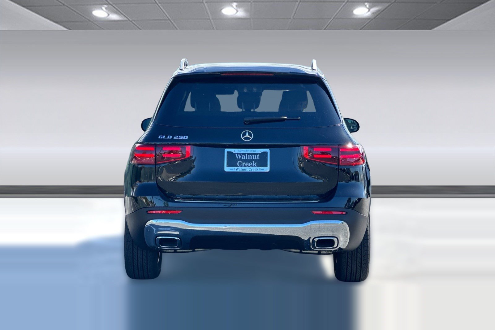 New 2026 Mercedes-Benz GLB 250 image 10