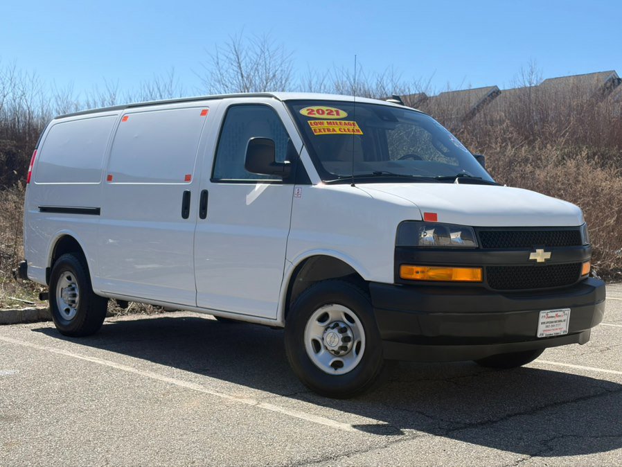Used 2021 Chevrolet Express 3500 w/ Driver Convenience Package image 1