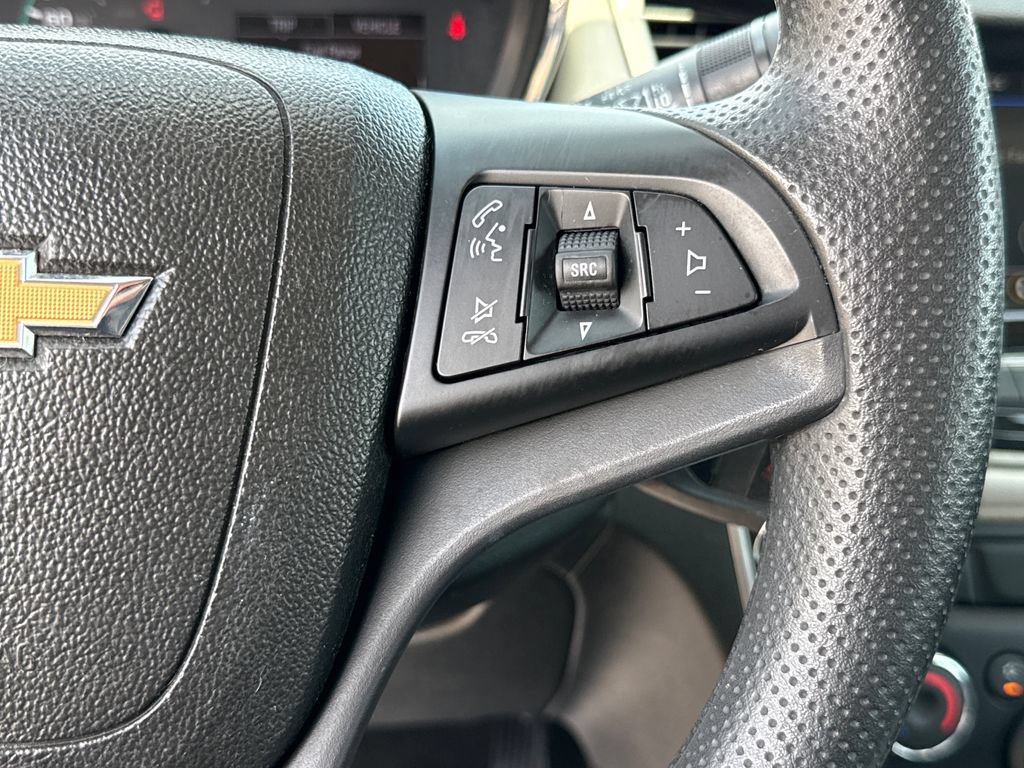 Used 2019 Chevrolet Trax LS FWD image 16