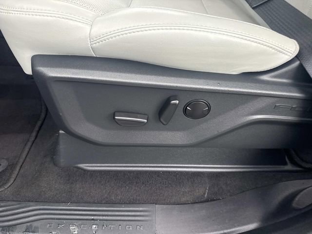 Certified 2025 Ford Expedition Max Platinum AWD/4WD image 27