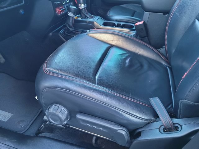 Used 2018 Jeep Wrangler Unlimited Rubicon AWD/4WD image 17