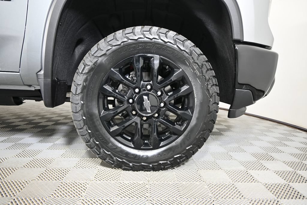 New 2026 Chevrolet Silverado 2500 LTZ w/ LTZ Plus Package AWD/4WD image 12