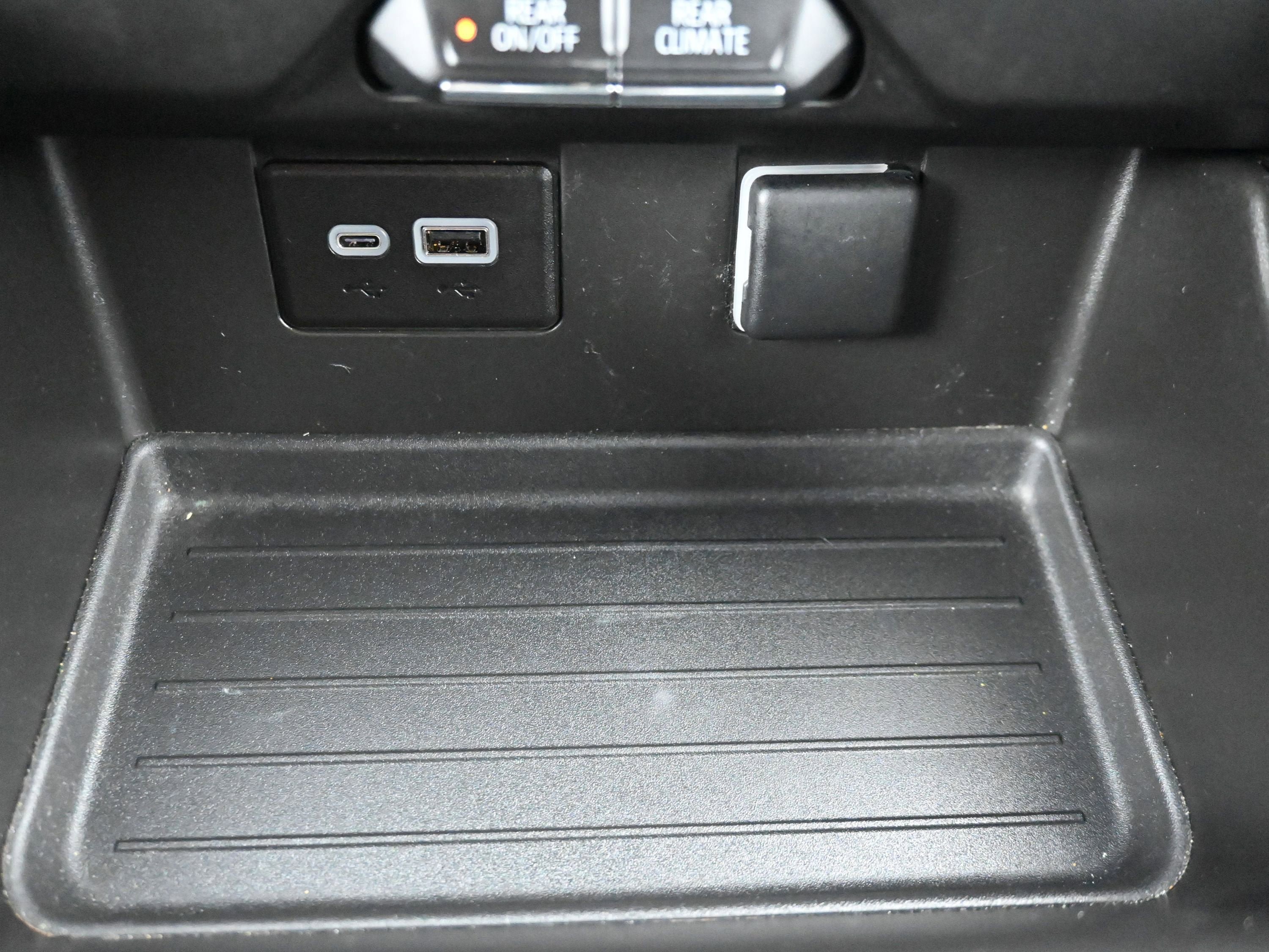 Certified 2024 Chevrolet Suburban LS w/ Driver Alert Package AWD/4WD image 21