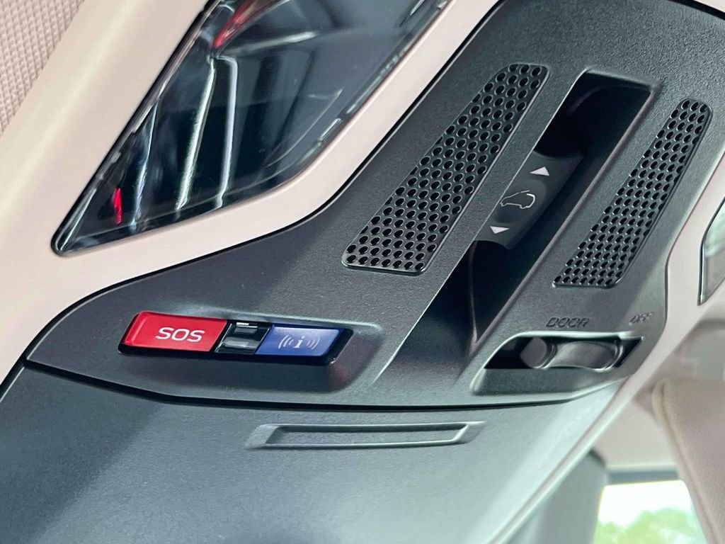 New 2025 Subaru Outback Limited image 9