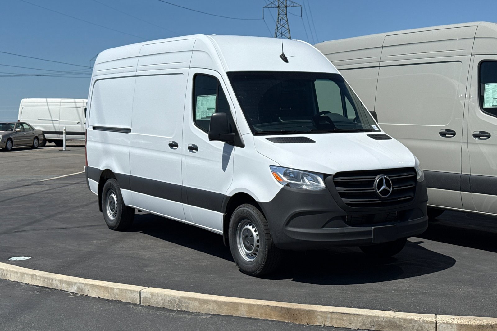New 2026 Mercedes-Benz Sprinter 2500 image 2