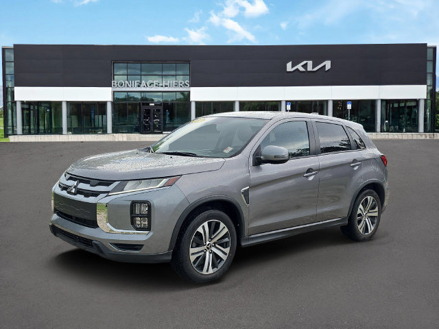 Used 2021 Mitsubishi Outlander Sport SE AWD/4WD image 2