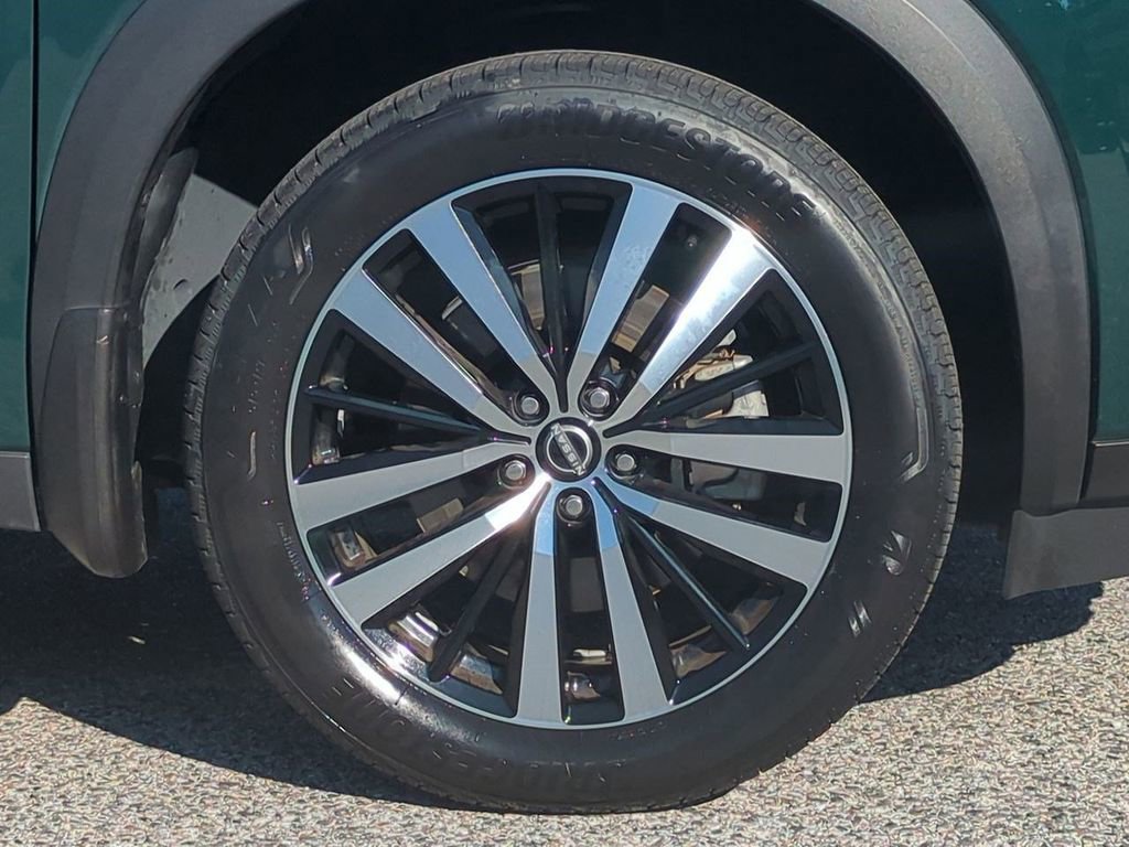 Certified 2024 Nissan Pathfinder Platinum image 11