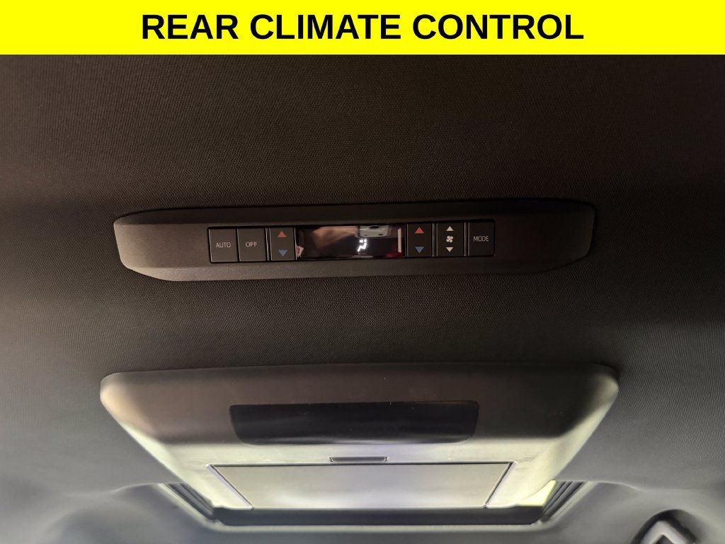 New 2026 Toyota Sienna XLE Woodland Edition AWD/4WD image 8
