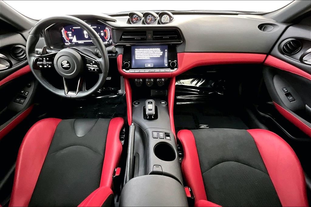 Used 2024 Nissan Z Performance w/ Floor Mat Package image 20