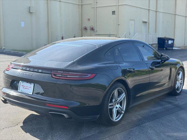 Used 2018 Porsche Panamera 4 w/ Premium Package AWD/4WD image 7