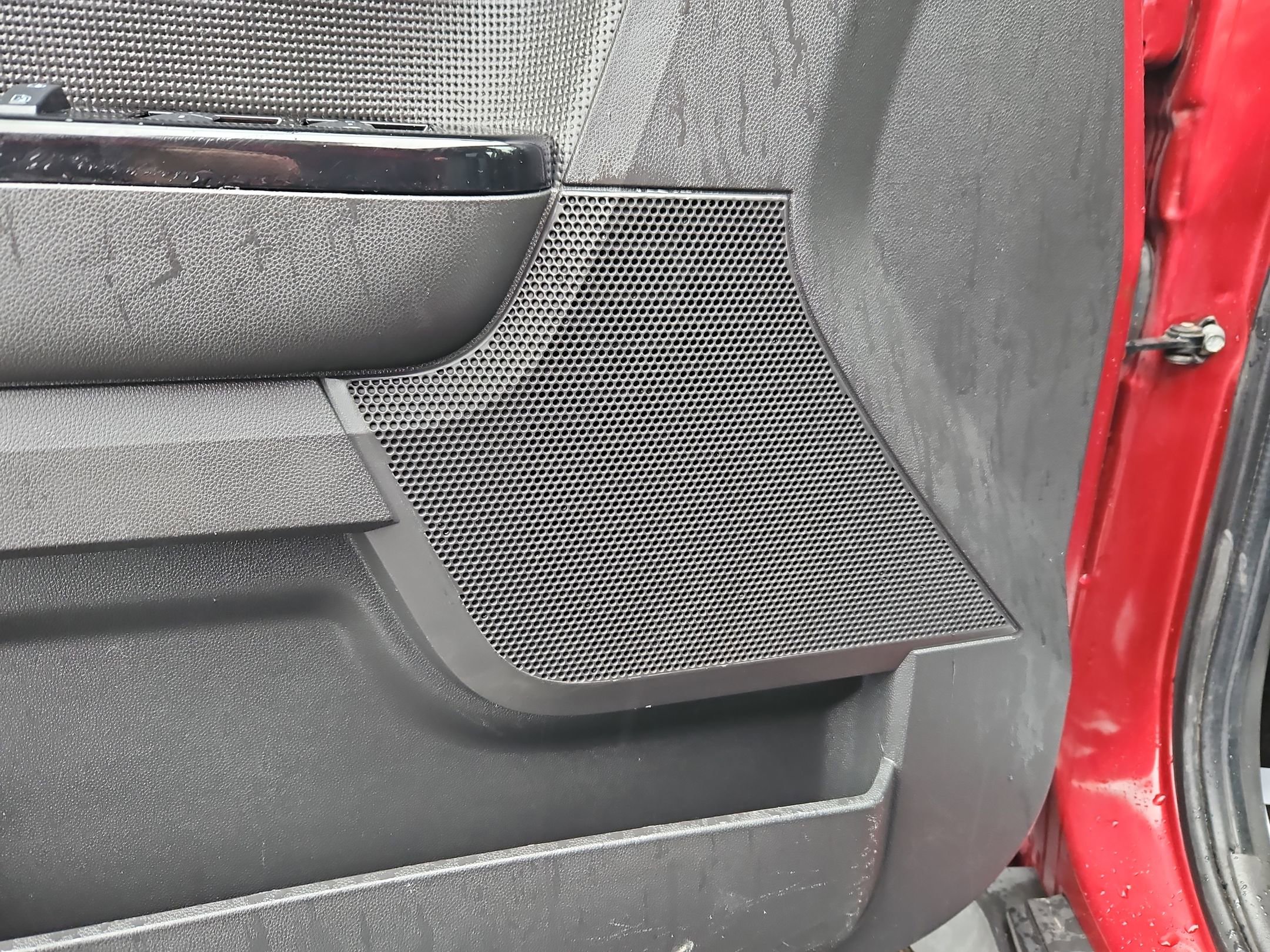 Used 2012 Ford Escape Limited image 11