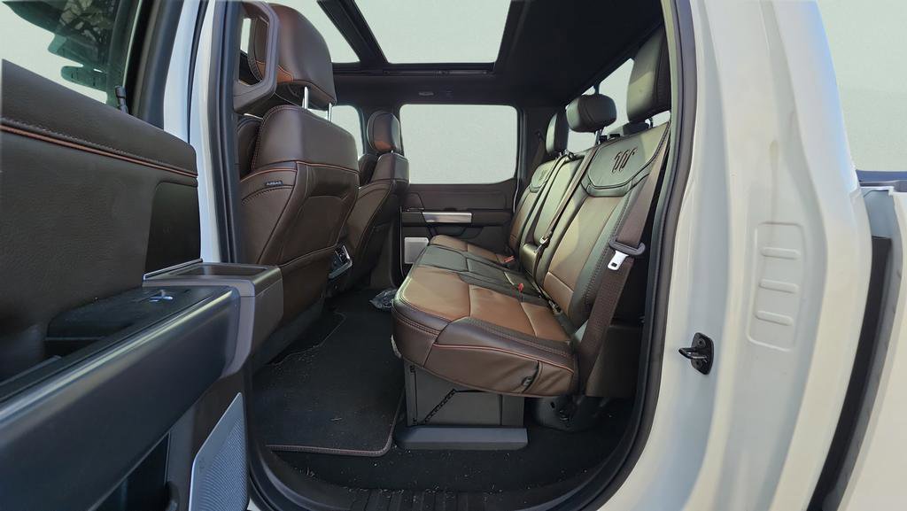 Used 2025 Ford F450 King Ranch w/ FX4 Off-Road Package image 29