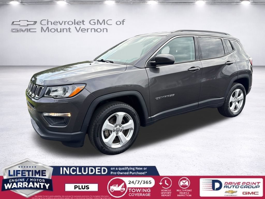 Used 2019 Jeep Compass Latitude AWD/4WD image 1