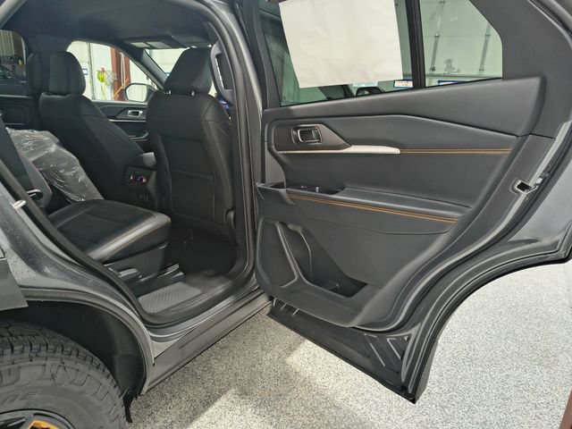 New 2026 Ford Explorer Tremor w/ Tremor Convenience Package AWD/4WD image 31