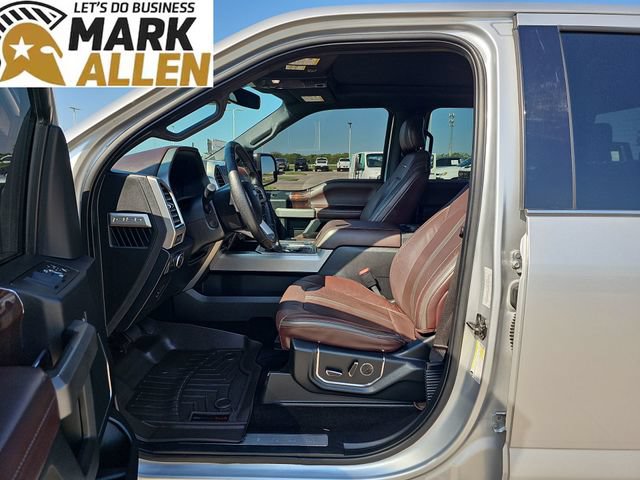 Used 2015 Ford F150 Platinum w/ Equipment Group 701A Luxury AWD/4WD image 18