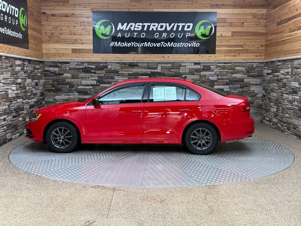 Used 2015 Volkswagen Jetta S image 6
