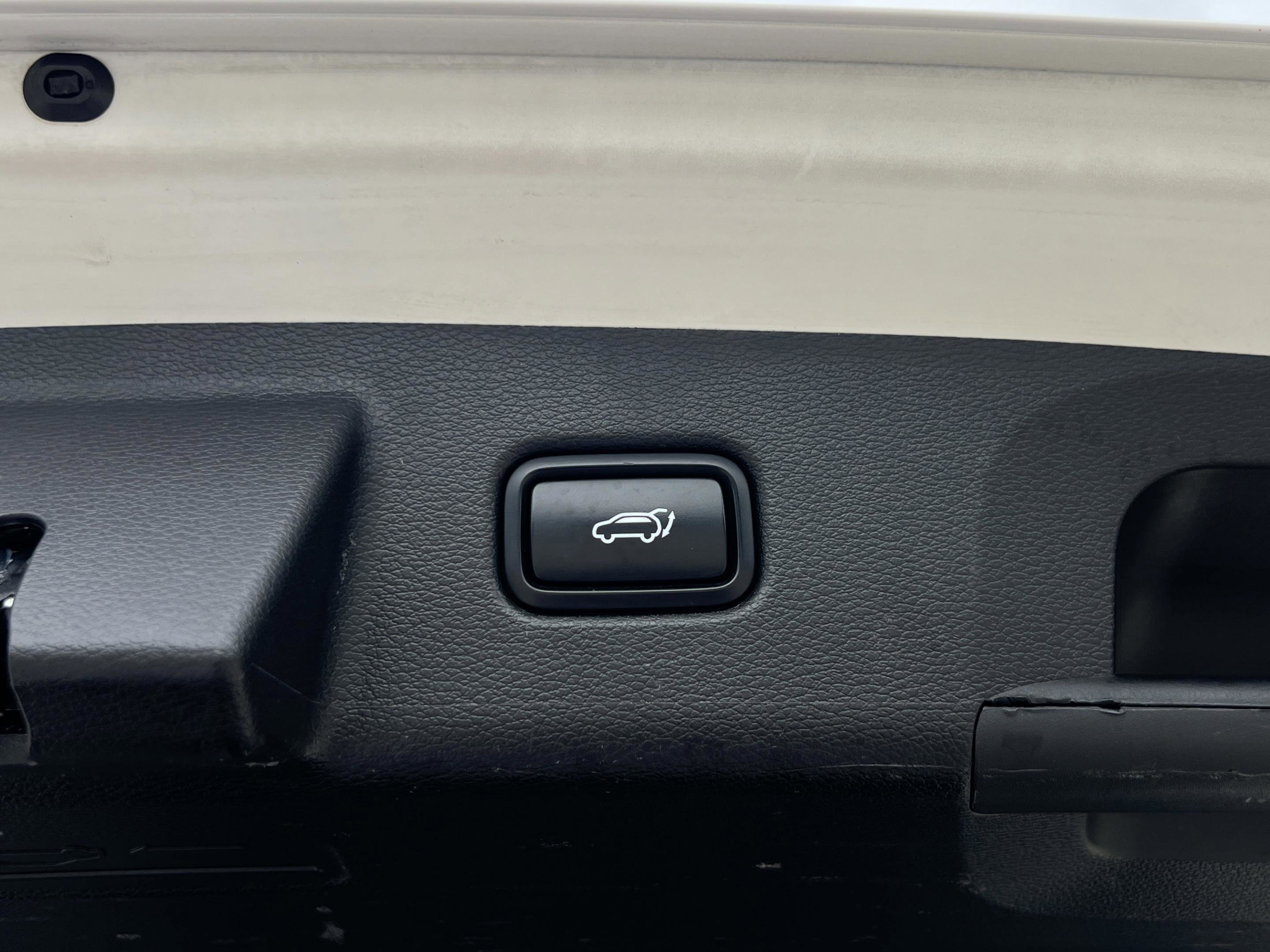 Used 2022 Kia Telluride EX w/ EX Premium Package AWD/4WD image 18
