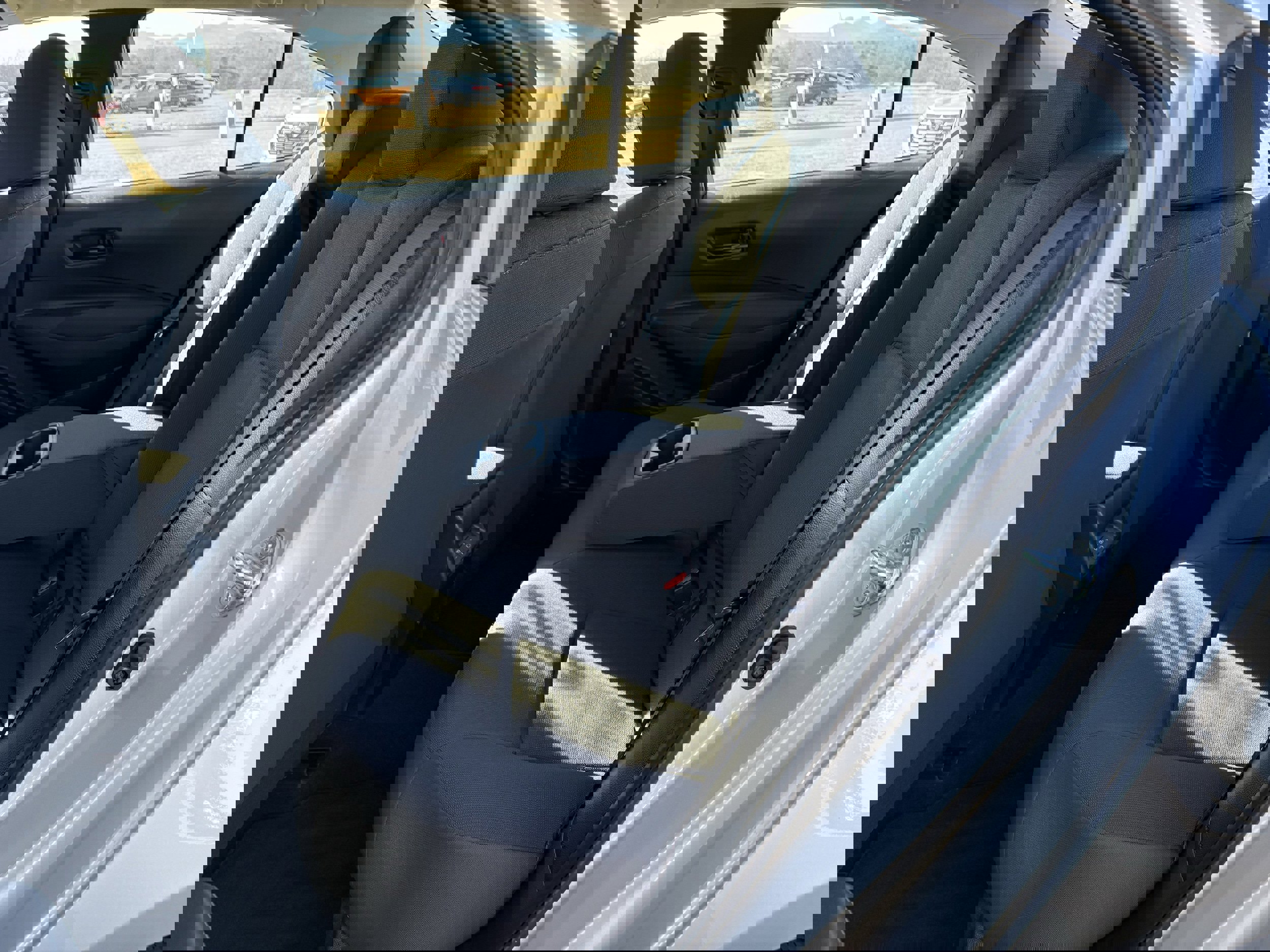 Used 2024 Toyota Corolla LE image 40