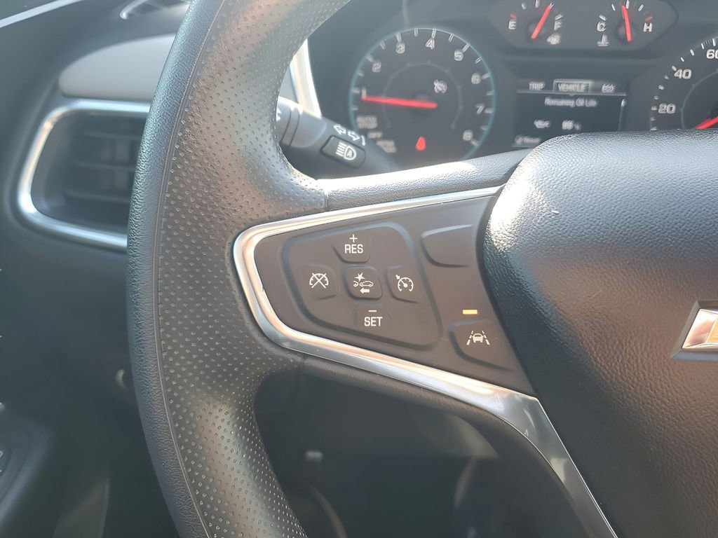 Used 2020 Chevrolet Equinox LS FWD image 22