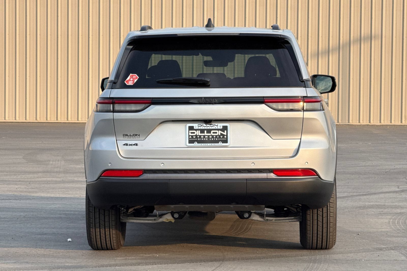 New 2026 Jeep Grand Cherokee Altitude AWD/4WD image 7