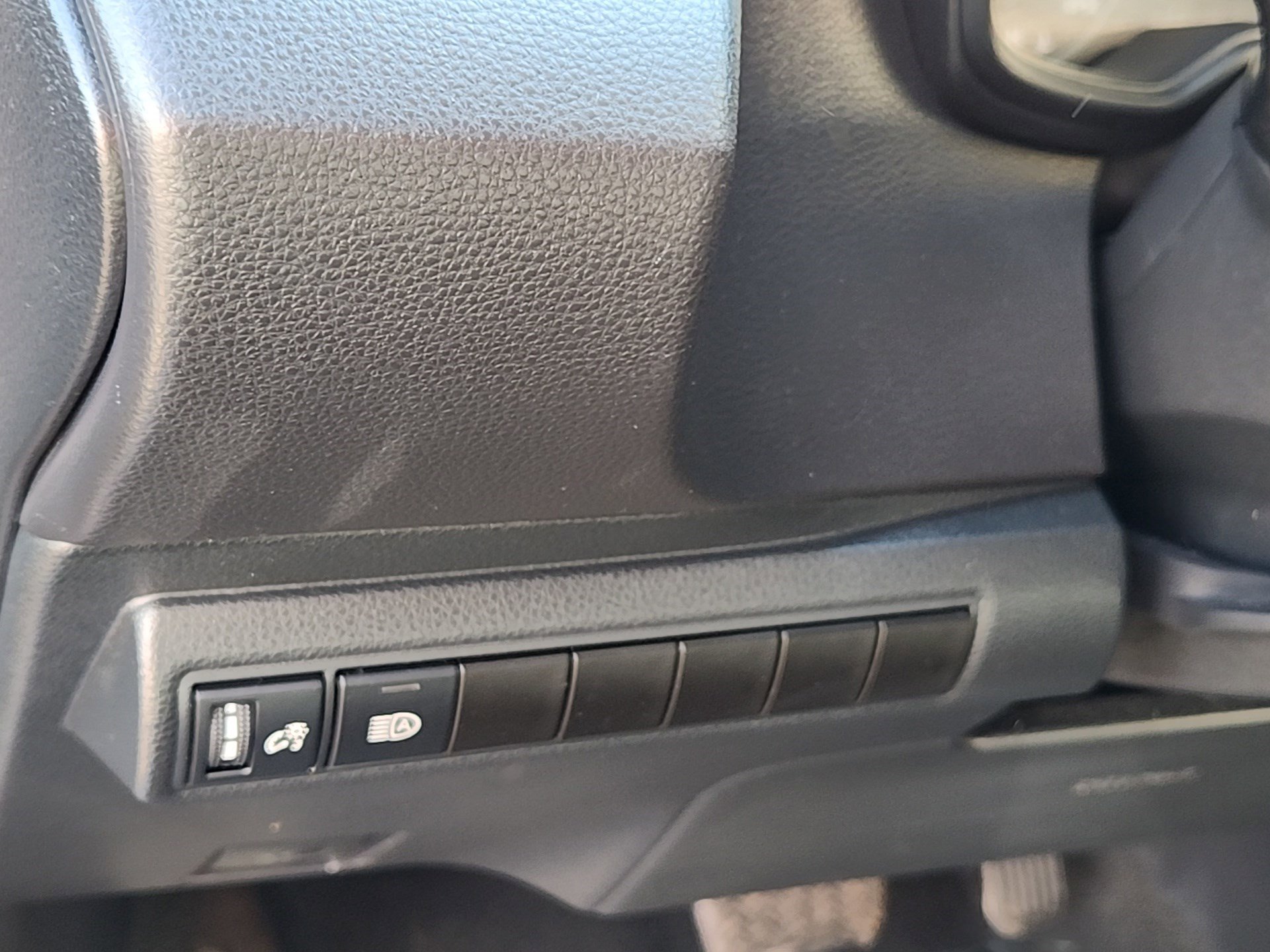 Certified 2024 Toyota Corolla LE image 12