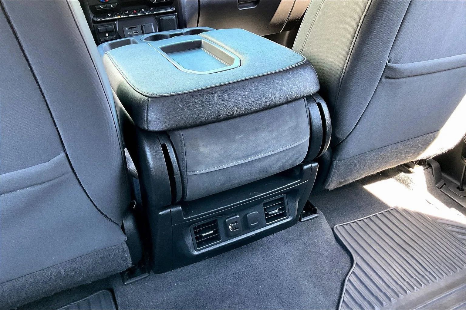Used 2019 Chevrolet Silverado 1500 LT w/ All-Star Edition image 69