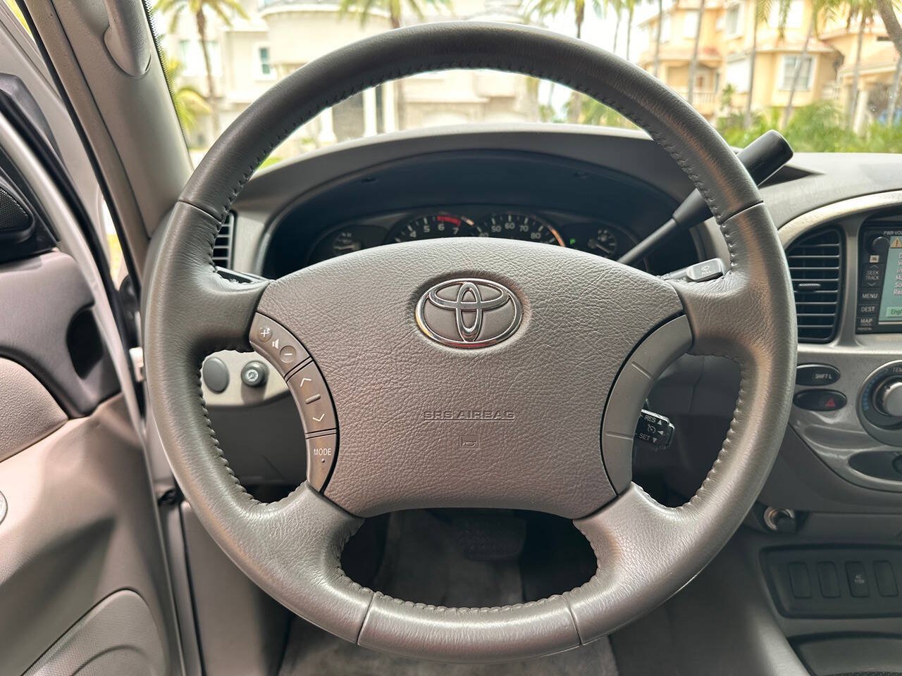 Used 2007 Toyota Sequoia Limited RWD image 15