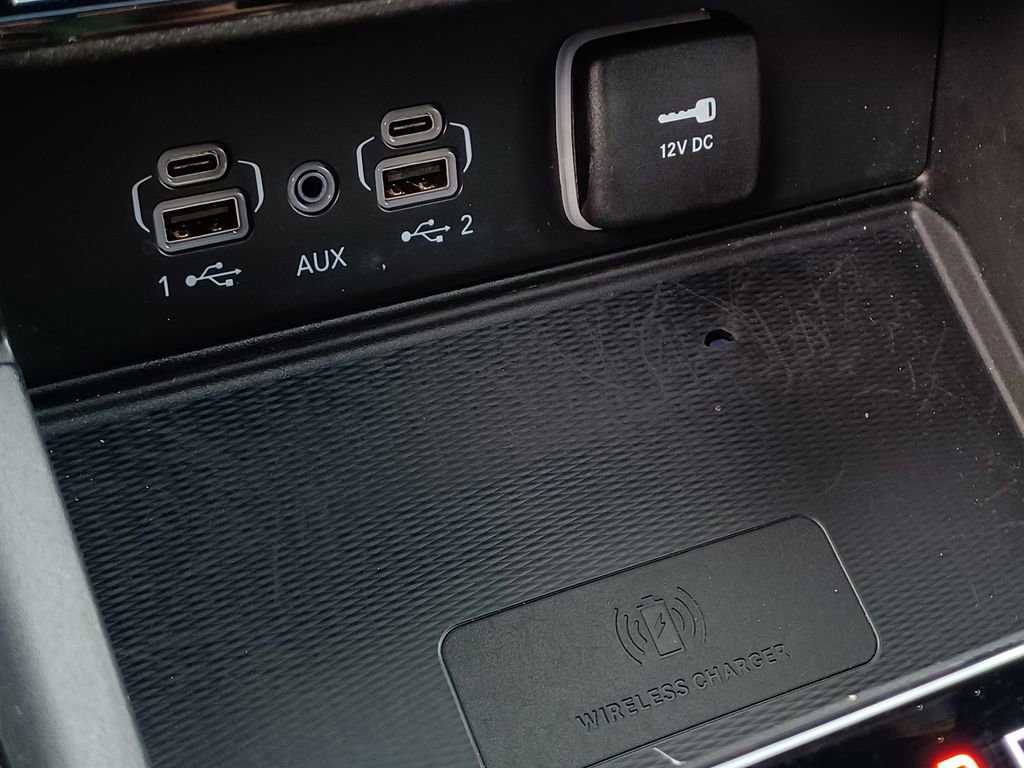 Used 2023 Jeep Grand Cherokee Altitude AWD/4WD image 25