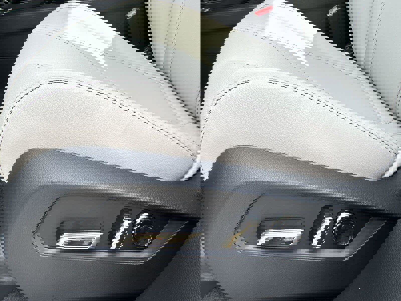 New 2026 Acura RDX SH-AWD image 15