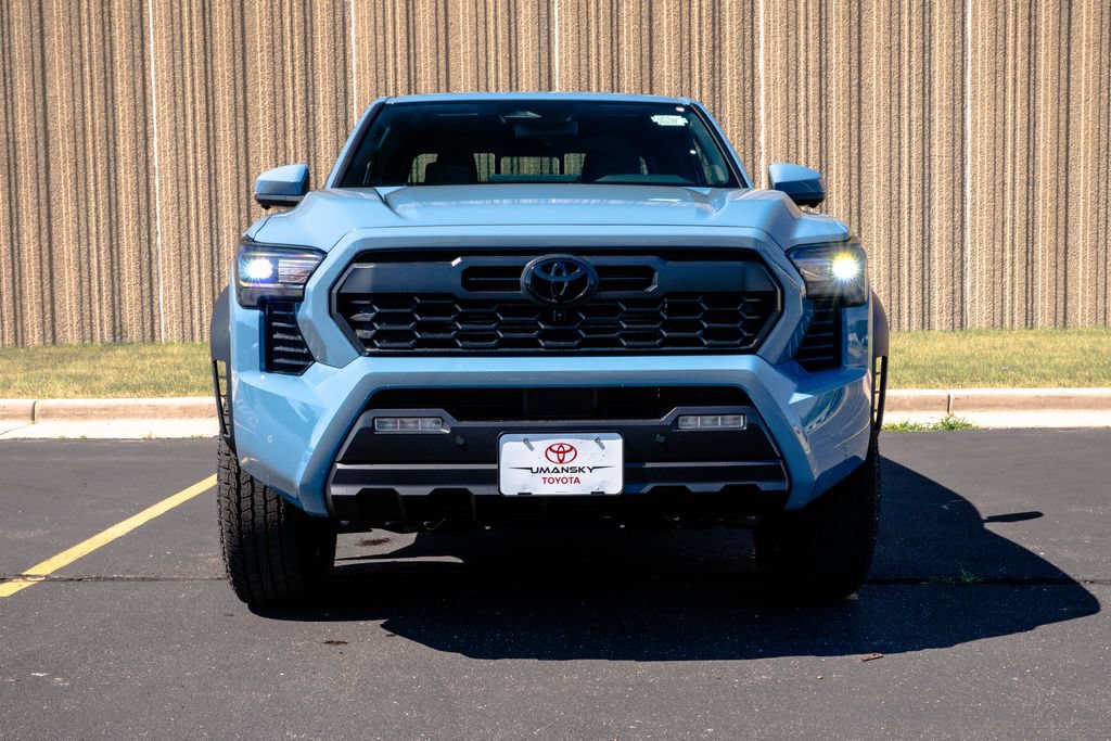 New 2026 Toyota Tacoma TRD Off-Road w/ TRD Off Road Premium Package AWD/4WD image 3