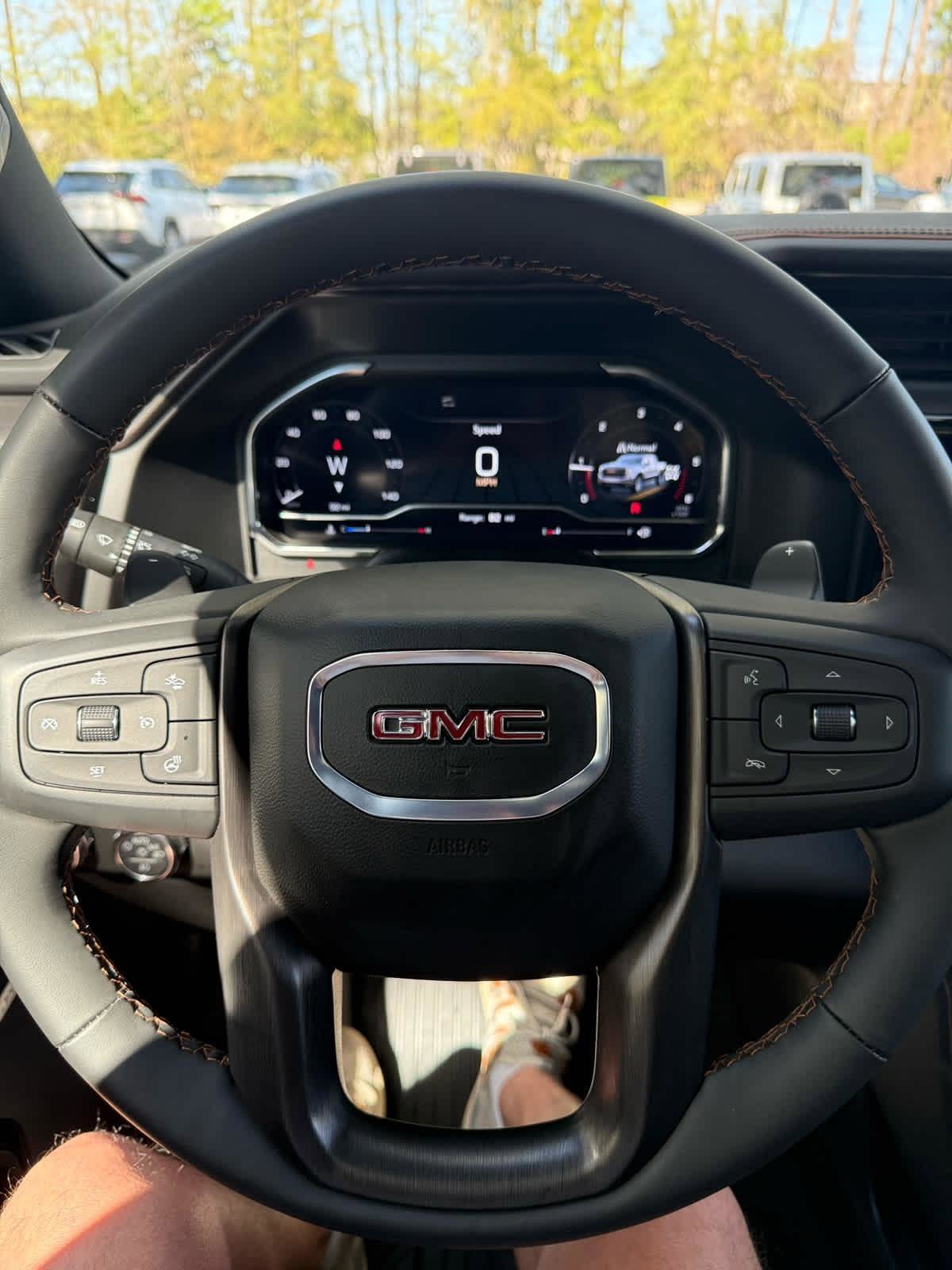 Used 2025 GMC Sierra 1500 AT4 w/ AT4 Premium Package AWD/4WD image 21