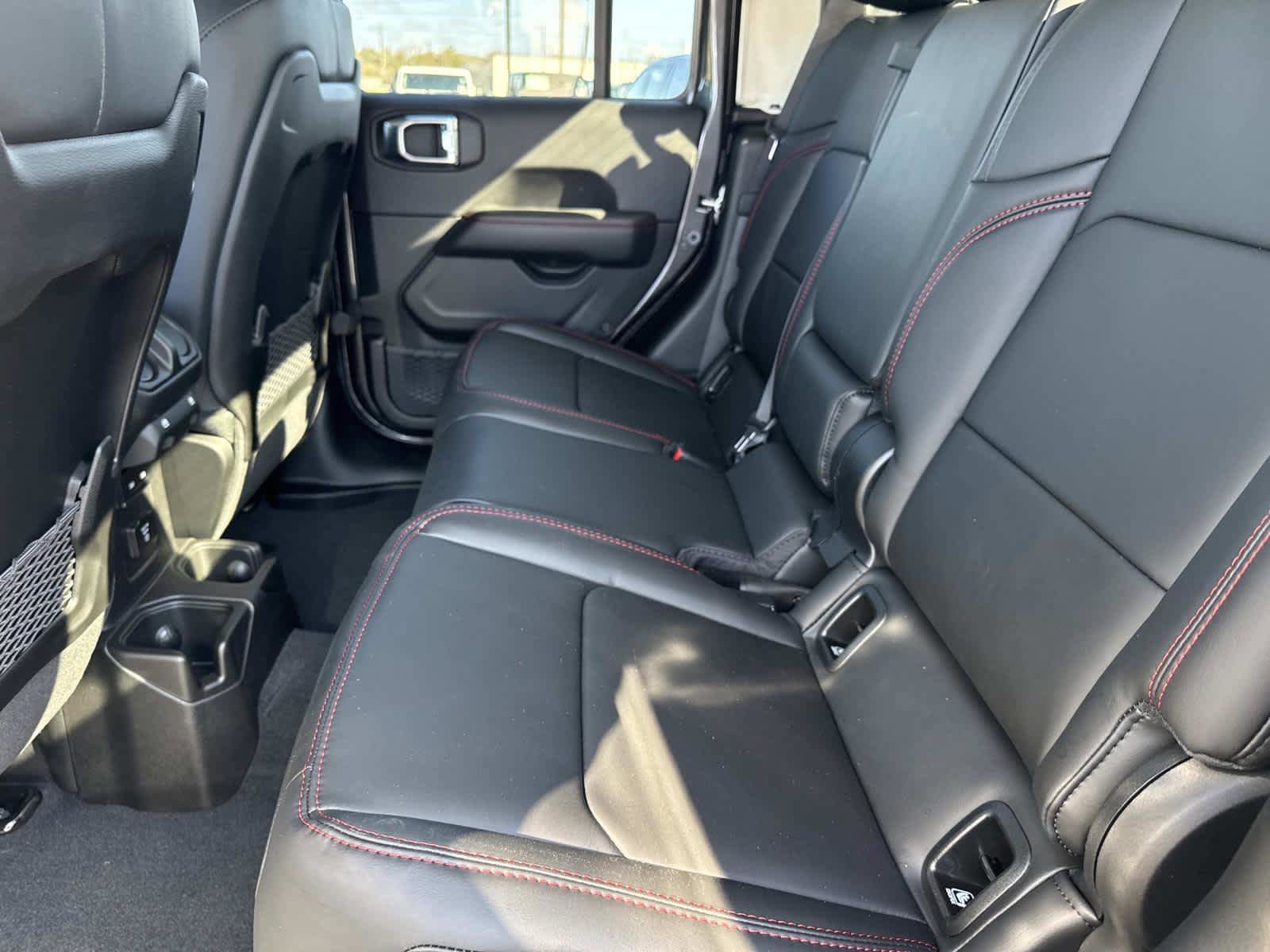 New 2026 Jeep Gladiator Rubicon AWD/4WD image 8