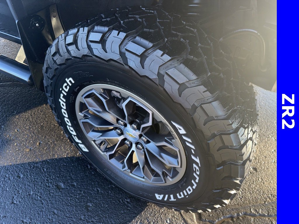 Used 2022 Chevrolet Colorado ZR2 image 10