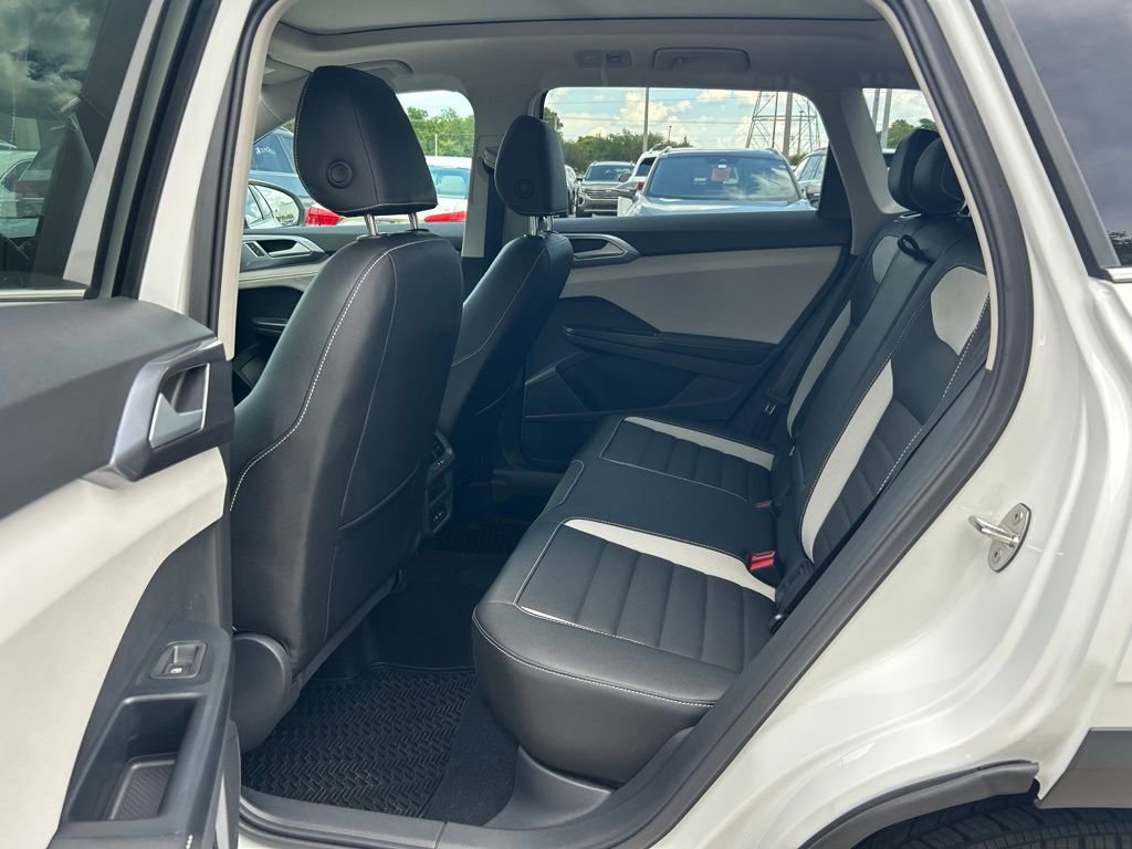 New 2026 Volkswagen Taos SEL AWD/4WD image 60
