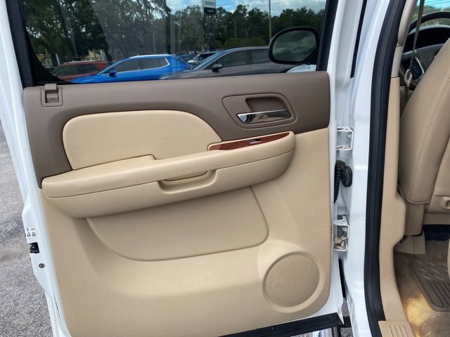 Used 2014 Chevrolet Silverado 2500 LTZ w/ LTZ Plus Package image 28