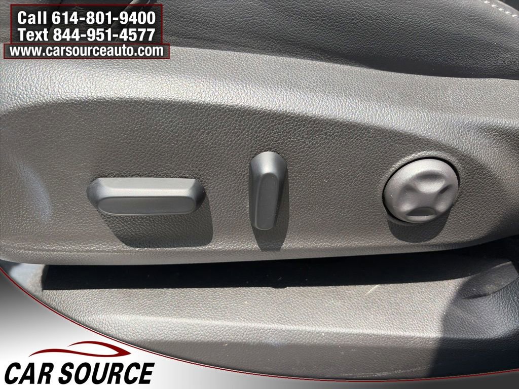 Used 2019 Buick Envision Essence AWD/4WD image 16